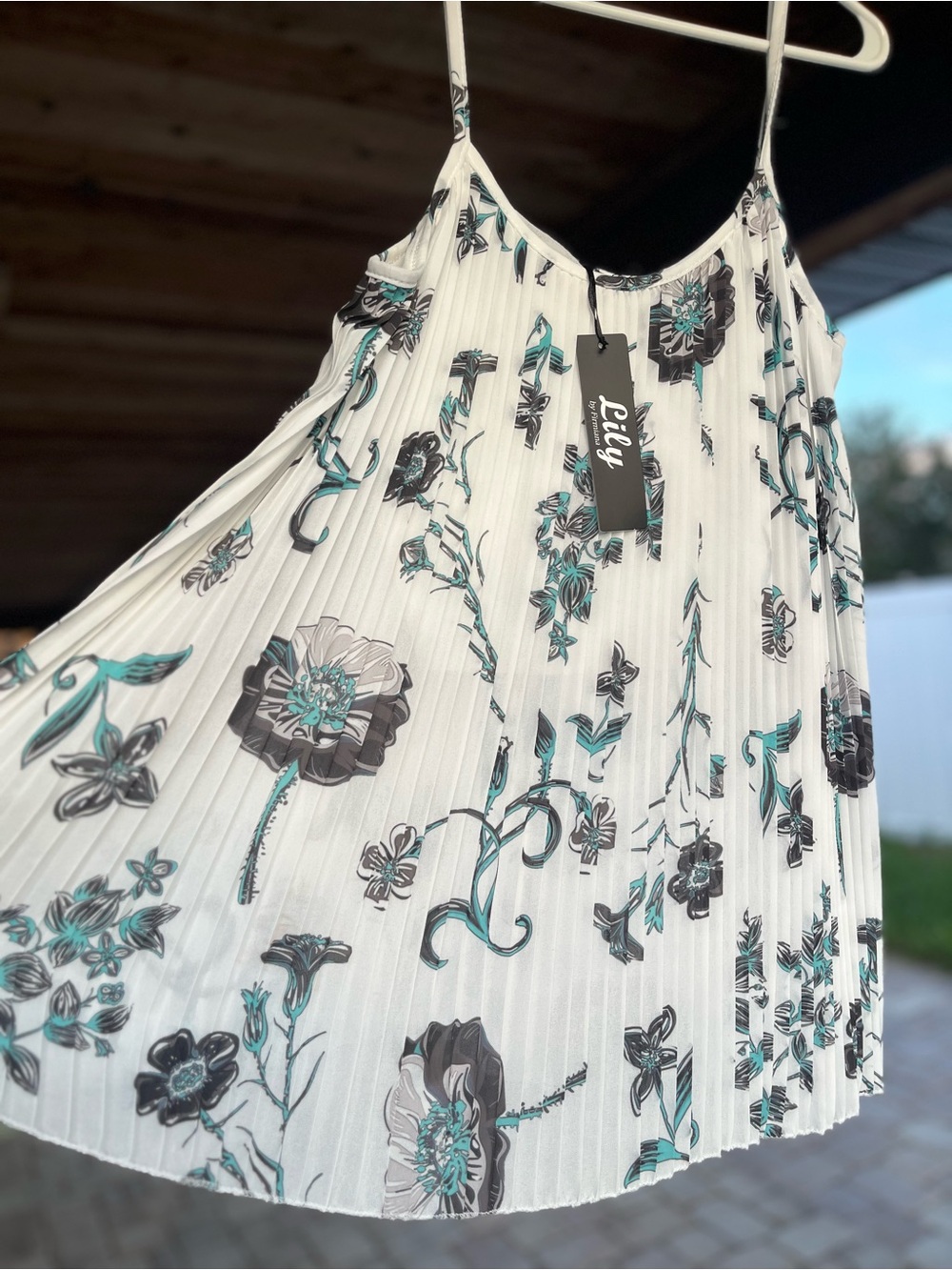 Lily Floral Pleated Camisole - White with Teal & Black Flowers